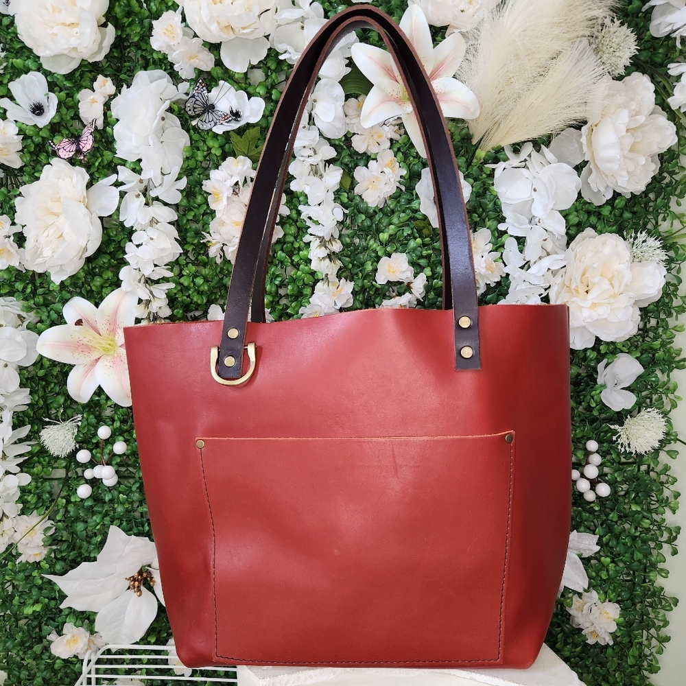 PLG Large Classic Tote In Lobster (Smooth Red Leather)